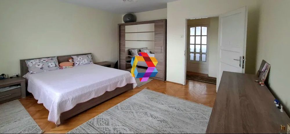 Apartament 3 camere de vânzare - zona Centrul Civic - bloc tip vila - 91 mp - Poză 7