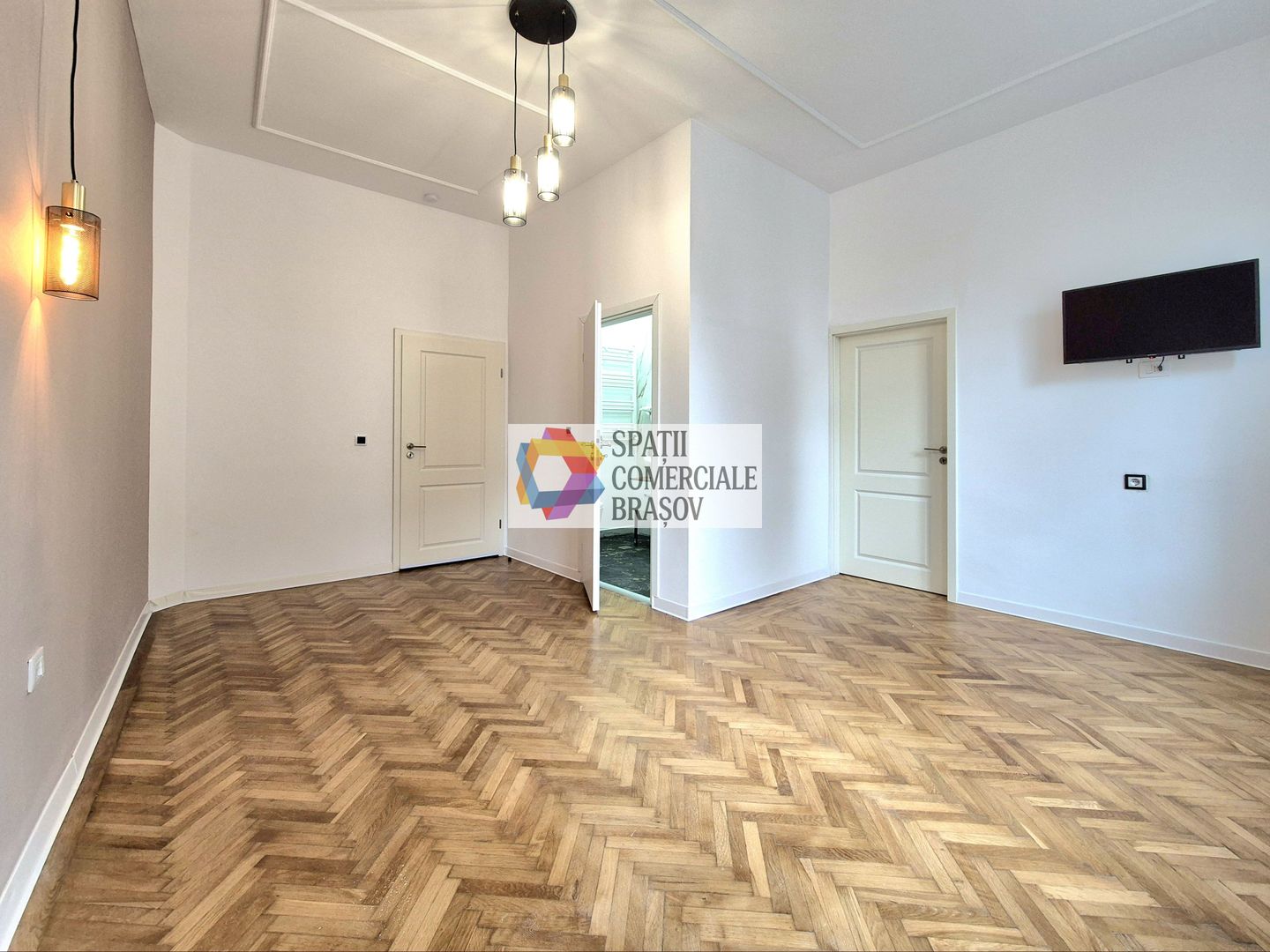 Spatiu de birouri la casă - 225 mp - Poză 9