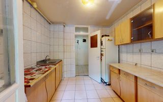 Apartament 3 camere  Pantelimon Bd.Chisinau Herţa - Poză 13