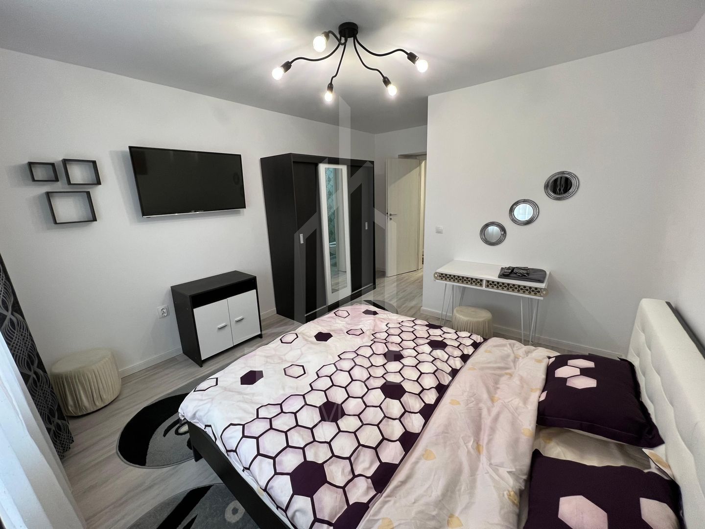 Apartament 3 camere | zona Cedonia - Poză 5