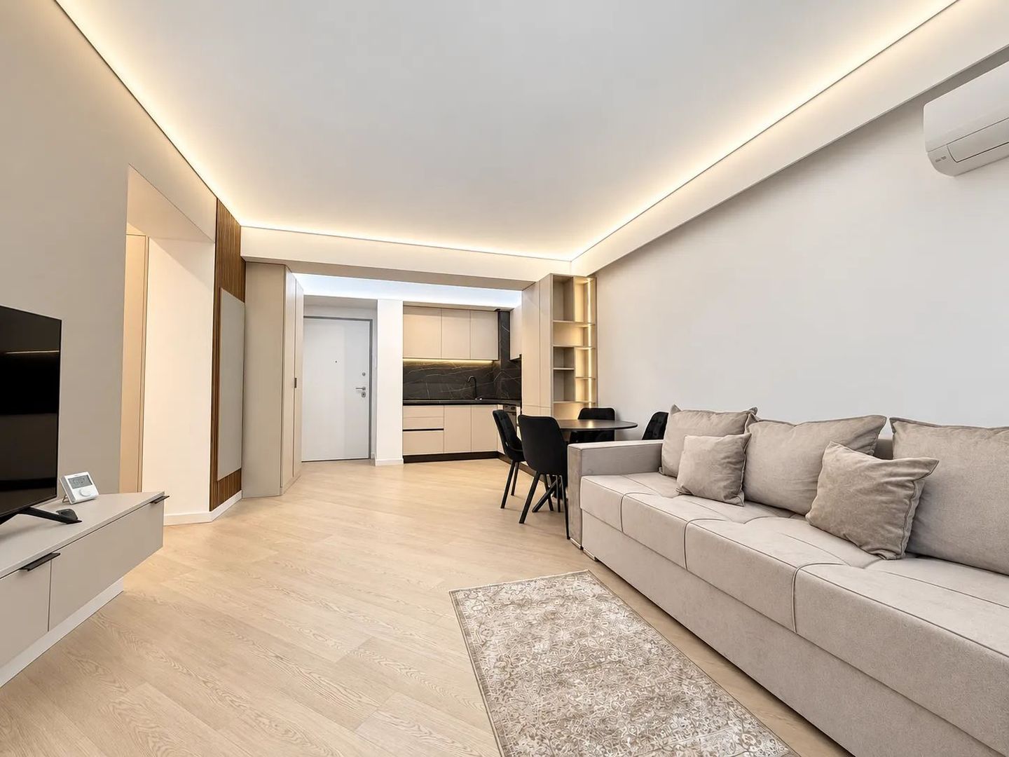 Cortina North || 2 camere || Mobilat la comandă || Vedere panoramică - Poză 3
