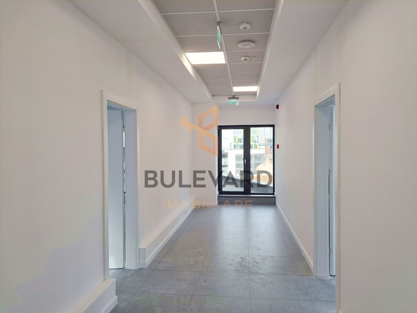 Spatiu birou in zona centrala! - Poză 14