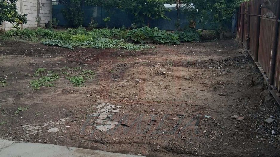 38.000 euro, casa DEMOLABILA cu 440 mp teren in FILESTI - Poză 5