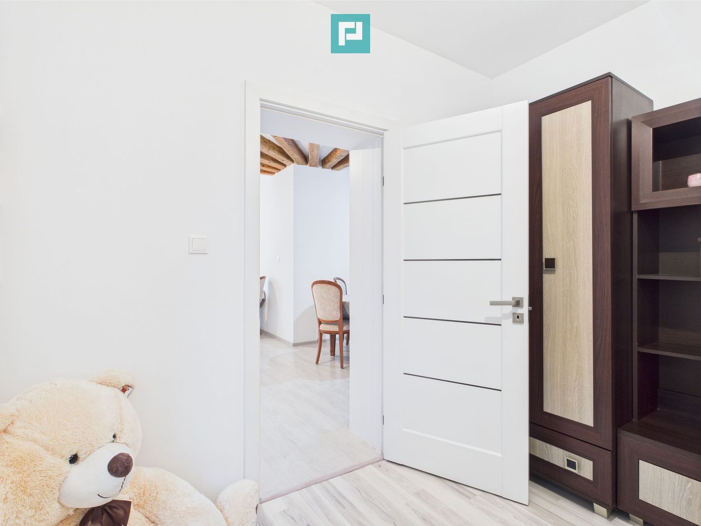 Casă Individuală cu spațiu comercial - Variaș - Poză 13