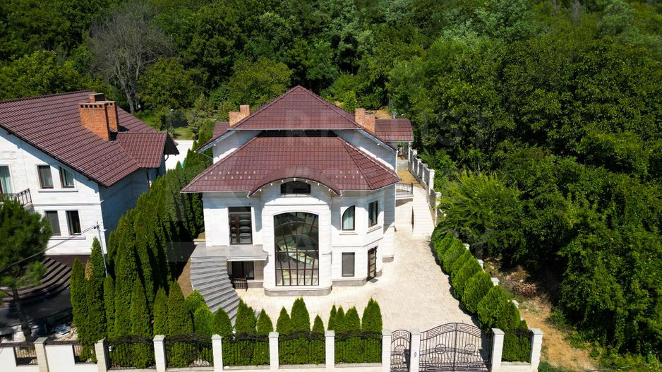 Vânzare, casă premium 255 mp, str. Eugeniu Păpușoi, Botanica - Poză 3