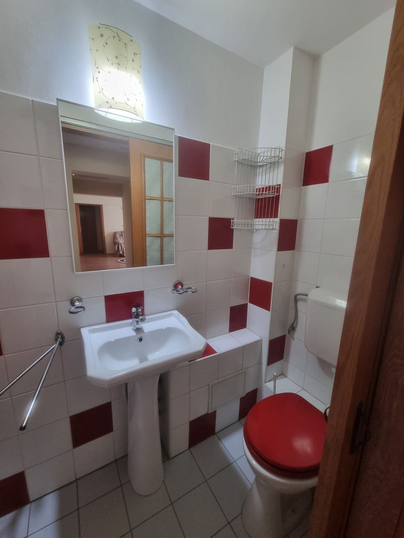 Vanzare apartament 3 camere, 2 bai, bloc 1985, langa metrou Titan, IOR - Poză 5