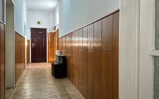 Apartament in casa spațios la doar 5-7 minute de Centrul Istoric - Poză 17