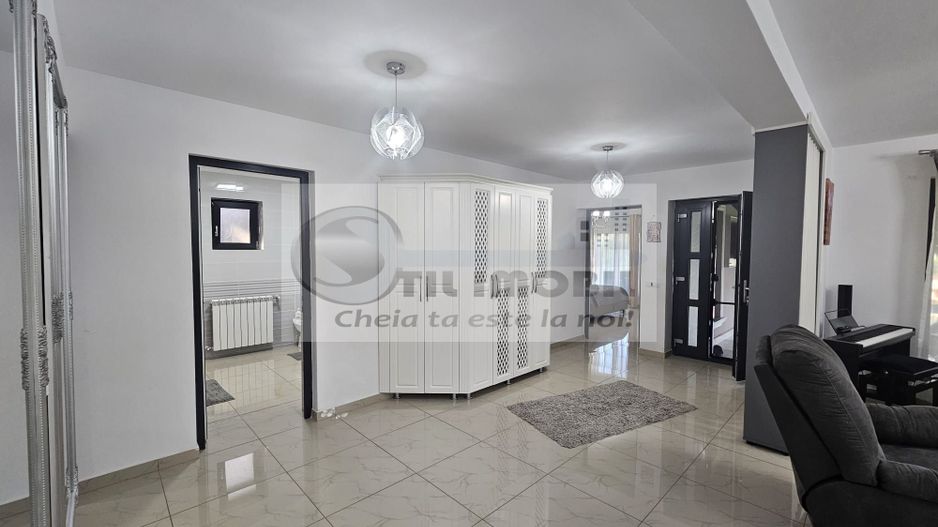 Vila plan parter - mobilata utilata - lux - Valea Adanca - Poză 8