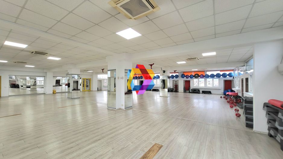 Spatiu de birouri- 648 mp - Poză 2