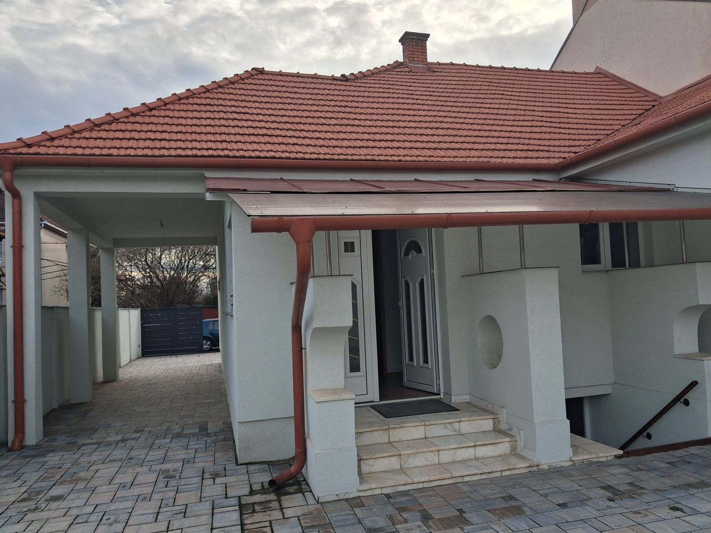 Casă / Vilă cu 5 camere de vânzare în Titulescu, Satu Mare - Poză 1