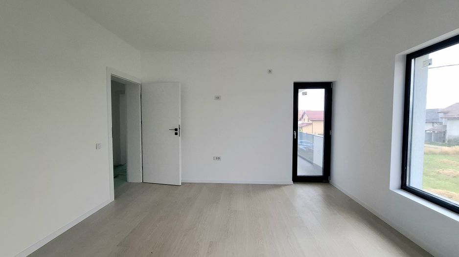 Vila P+1E, cu 4 camere, Paulesti - Poză 14