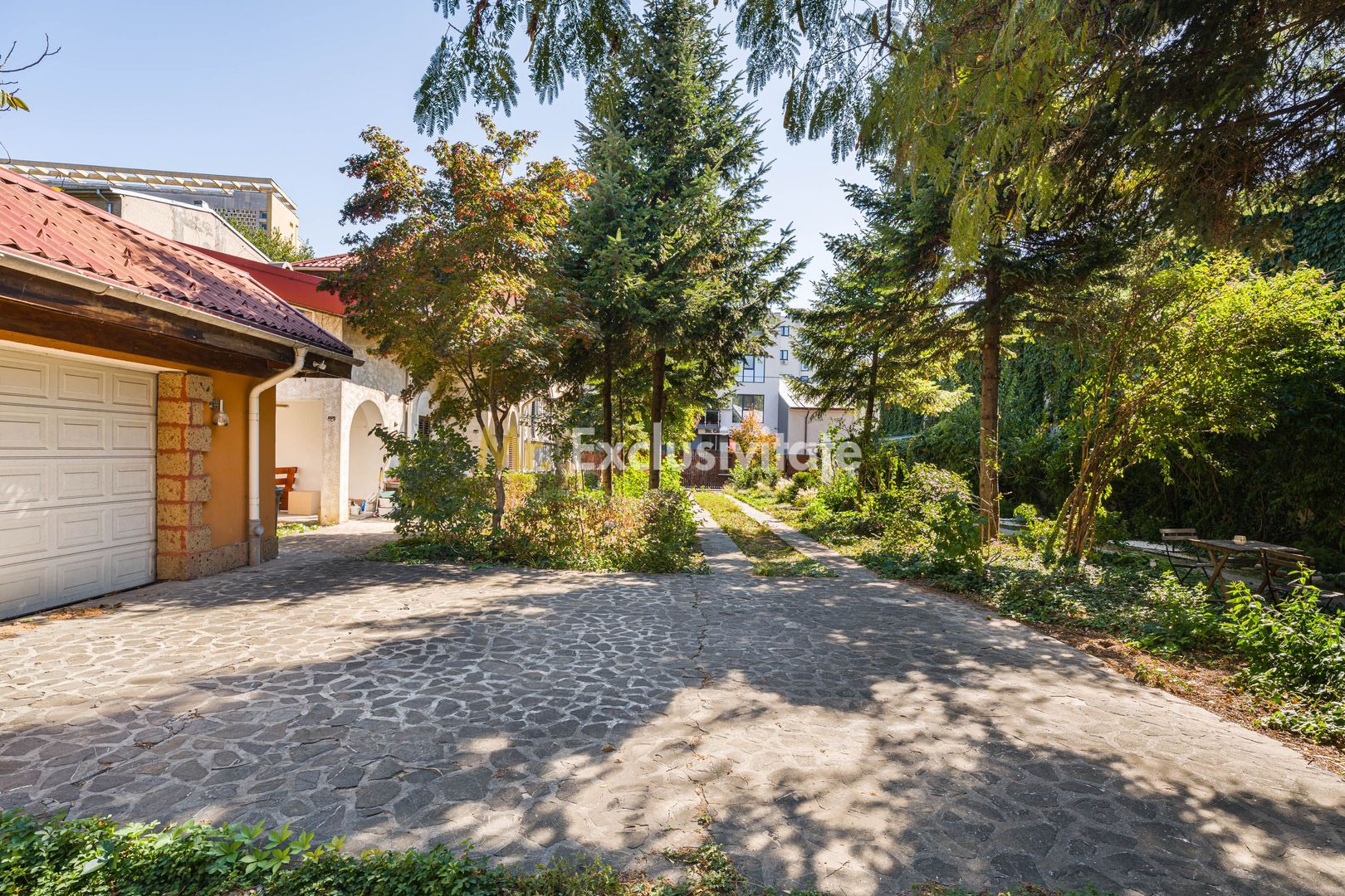 Vila de inchiriat - Poză 35