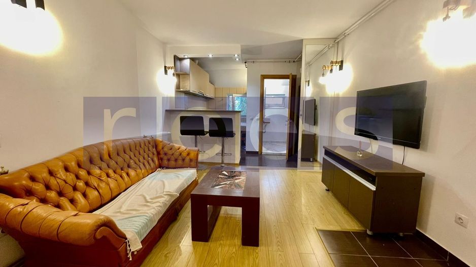 VANZARE APARTAMENT 2 CAMERE 42MP DOROBANTI BELLER CENTRALA PROPRIE DUBLU VEDERE - Poză 4