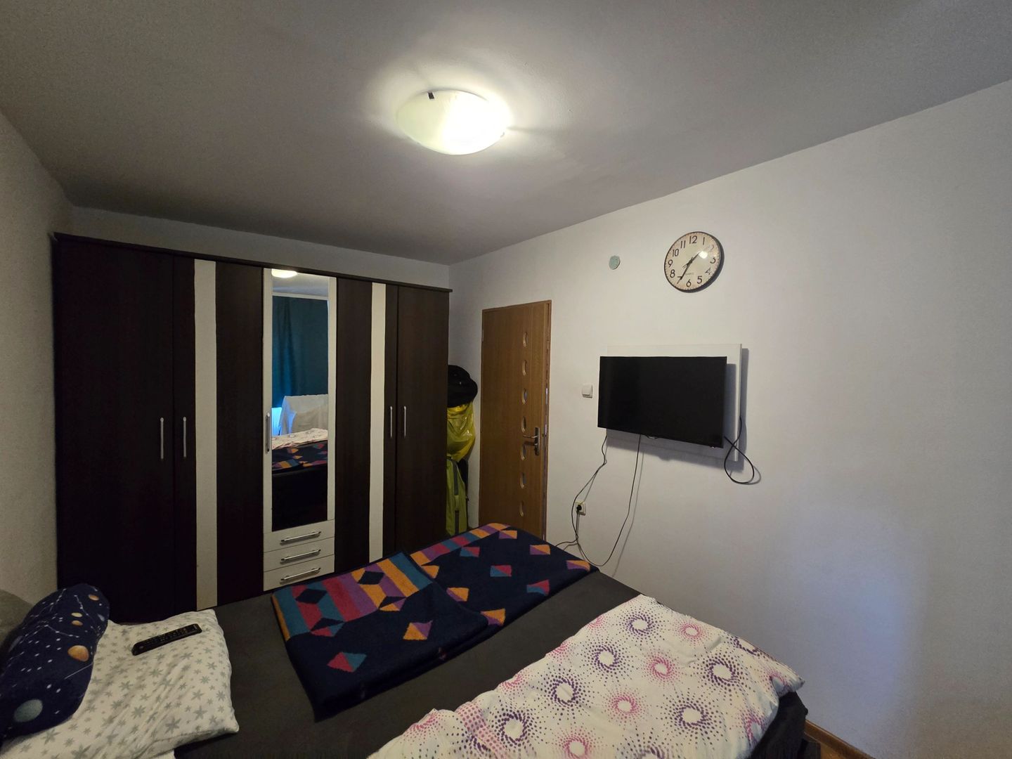 Apartament 3 camere,Zona Lipovei,Etaj 2, Mobilat si Utilat Complet, Garaj - Poză 4