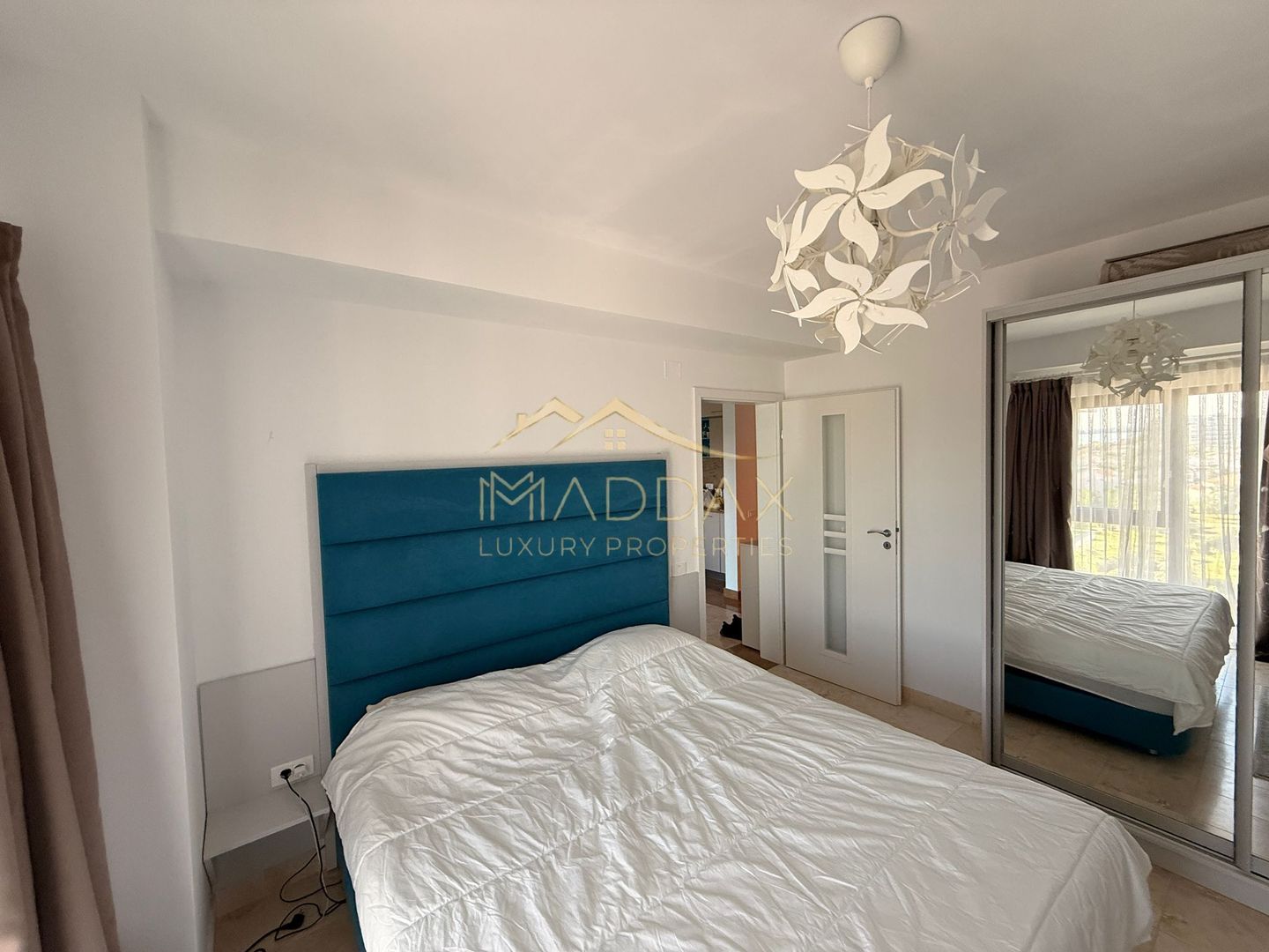 Apartament modern*Complex NOU* Parcare inclusa**Malul marii//Mamaia Nord - Poză 9