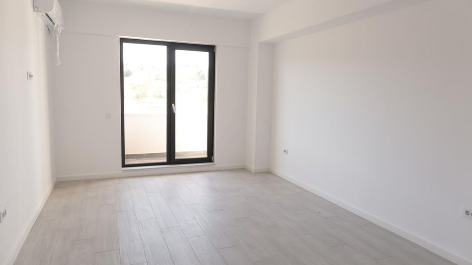 INTABULAT! Apartament 2 camere Dec. 58 mp, 99700 euro-Bucium - Poză 1