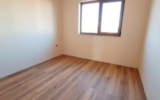 Oferim spre vanzare casa-duplex cu 4 camere si 3 bai situata in Giroc - Poză 16