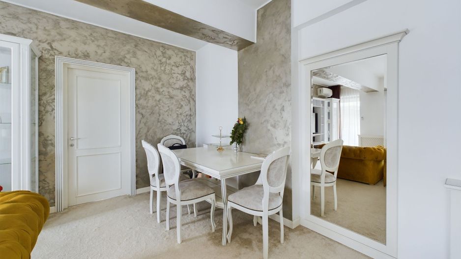 Mamaia Nord   Apartament cu Priveliște Superbă - Poză 12