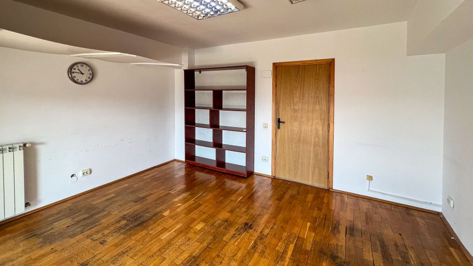 Duplex reprezentativ de închiriat – 240 mp | Bulevardul Unirii 61 - Poză 20