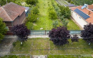 Teren intravilan in comuna Cermei - Poză 4