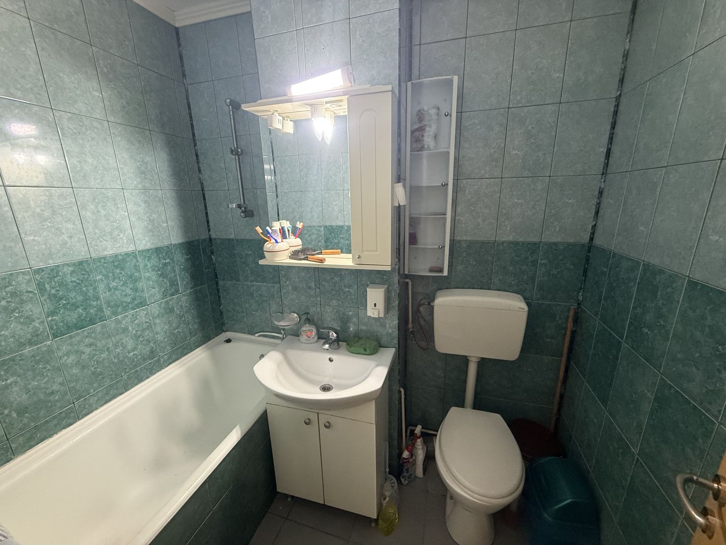 Apartament 2 camere 43 mp Parter( cu balcon) - Campina - Poză 9