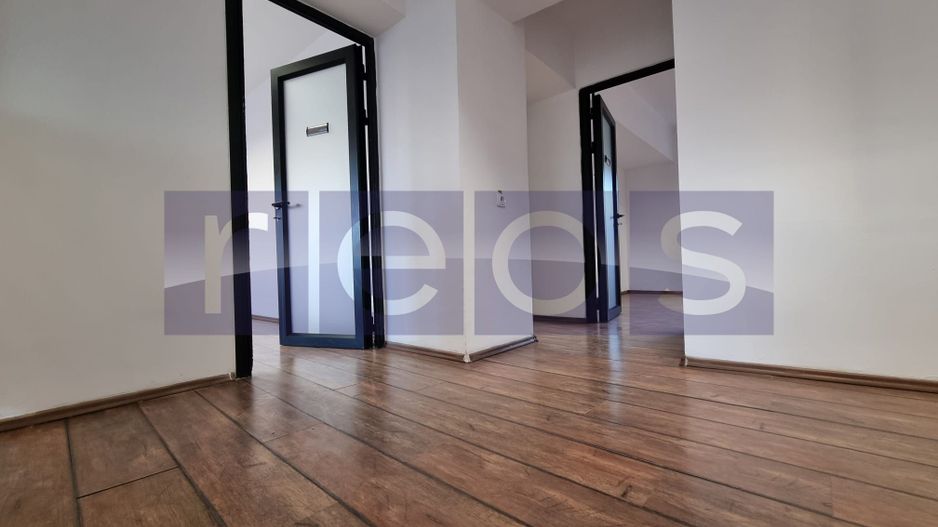 VANZARE SPATIU COMERCIAL | 15 CAMERE | ZONA UNIRII - Poză 25