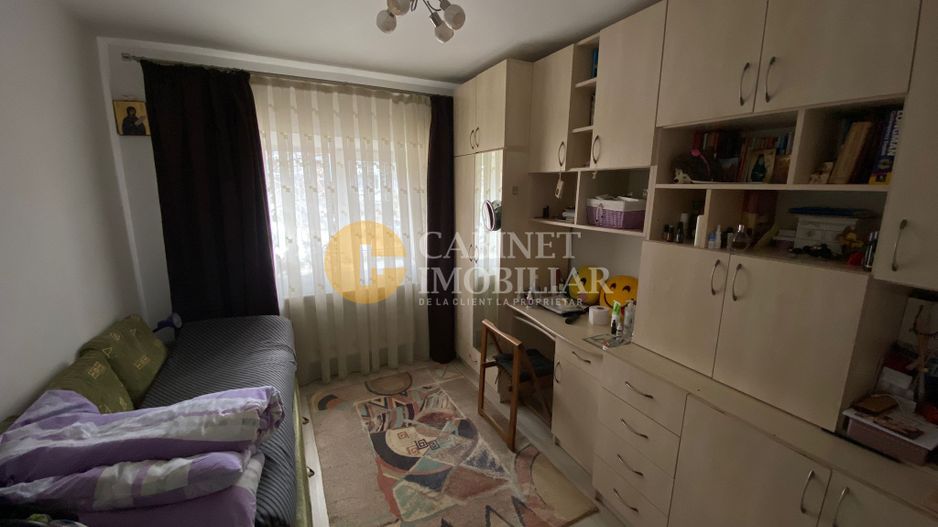 Gară - Bloc Tip Vilă - 3 camere decomandat + loc parcare - Poză 3