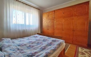 Casa la tara - teren 2826 mp, acces auto, in Sacadat, Bihor - Poză 7
