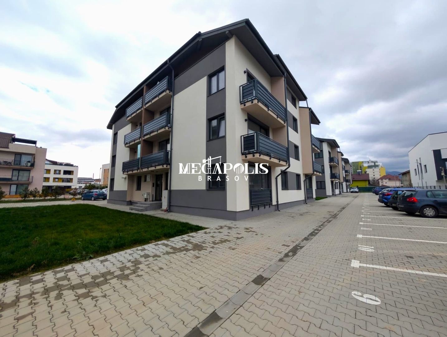 Apartament 2 Camere Decomandat Tractorul Intabulat - Poză 11