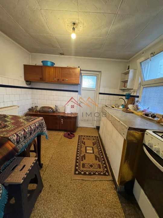 Casa 4 camere, teren 503 mp, CT, Parcare, Anexe, Campina, Prahova - Poză 8