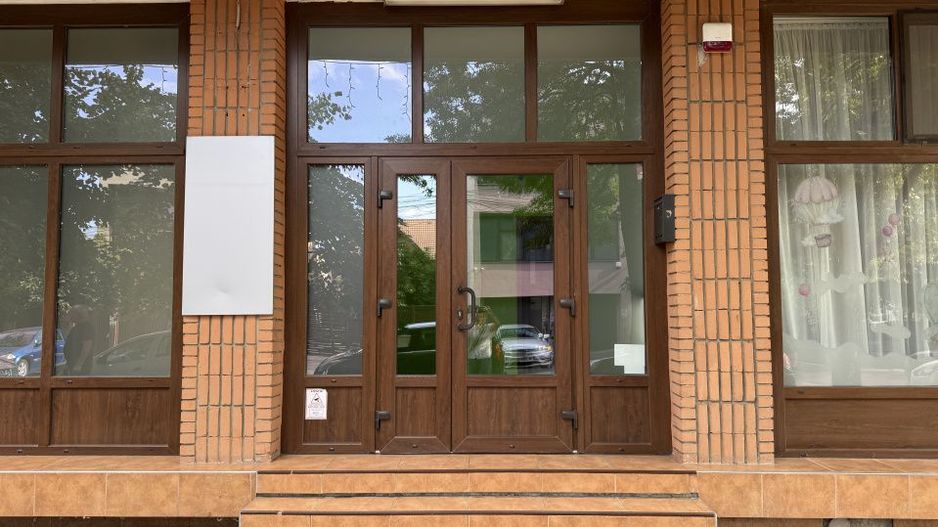 Spatiu servicii, birouri, Zona Modern. Comision 0 - Poză 22