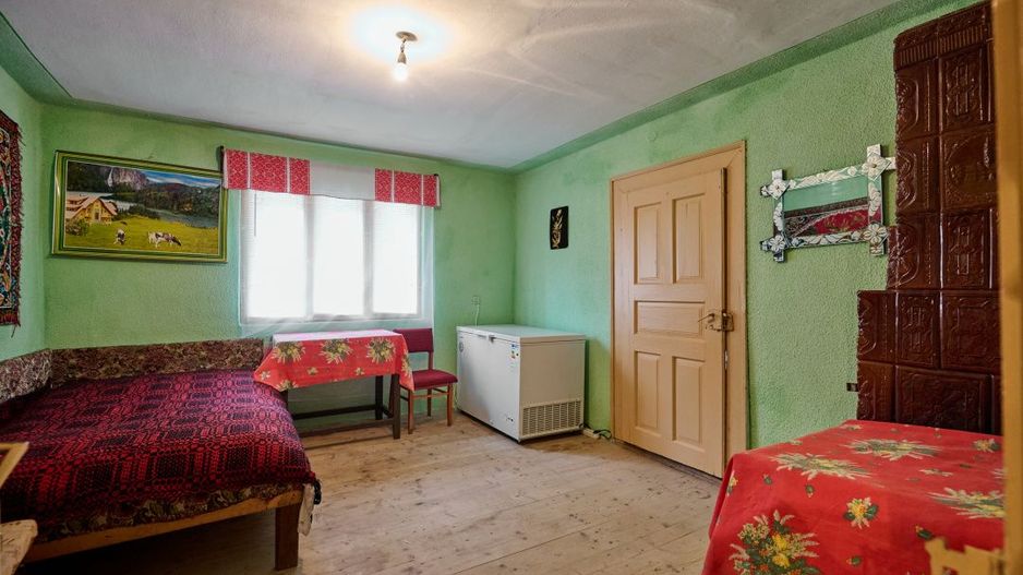  Casa  la munte cu teren generos in Com. Nucsoara, loc. Slatina jud. Arges! - Poză 5