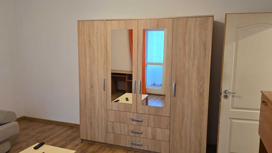 Închiriere Garsonieră Titan, 1 min metrou, 38 mp, bloc reabilitat - Poză 6