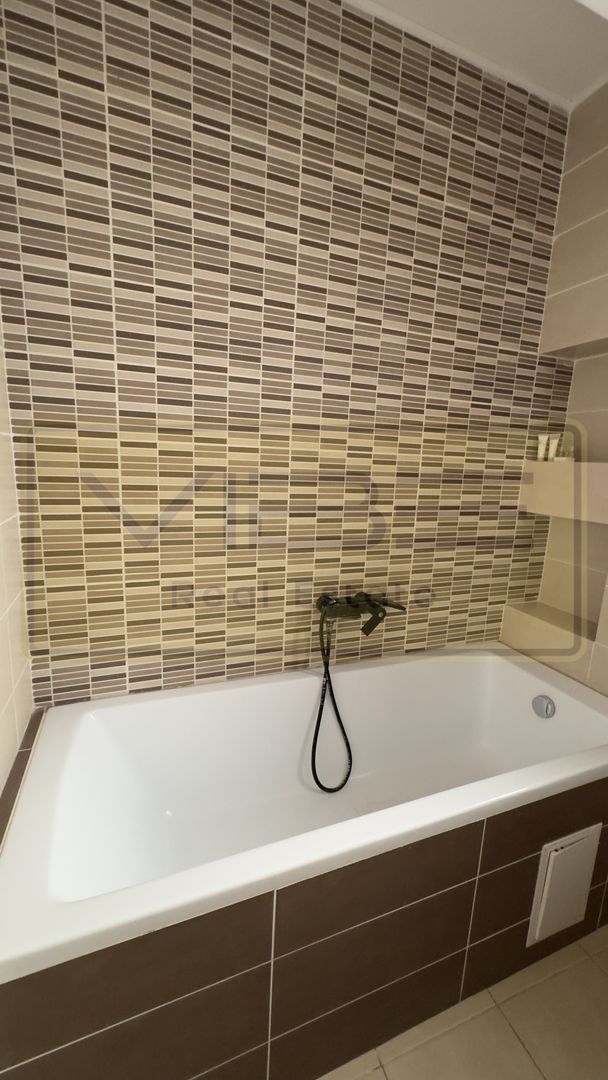 2 CAMERE DECOAMNDAT CAPAT CUG + PARCARE, 499 EURO - Poză 15