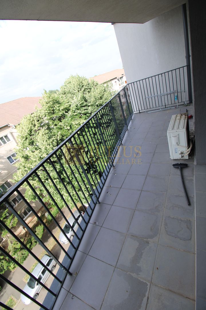 Zona Soarelui, complex Uranus, loc de parcare inclus. - Poză 9