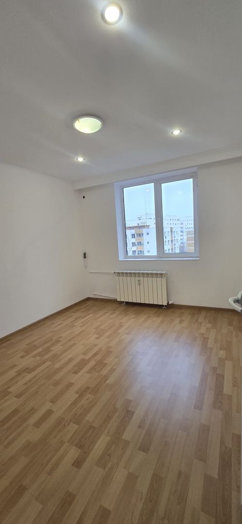Apartament 4 camere Soseaua Berceni /an 1981 - Poză 8