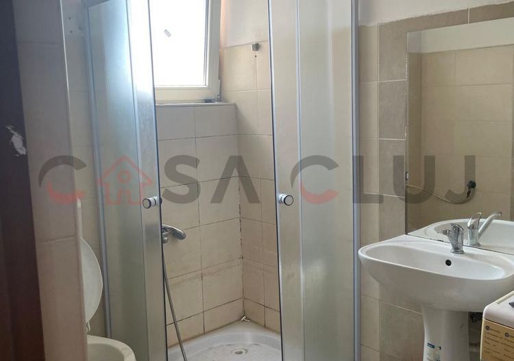Apartament 3 camere - Poză 3