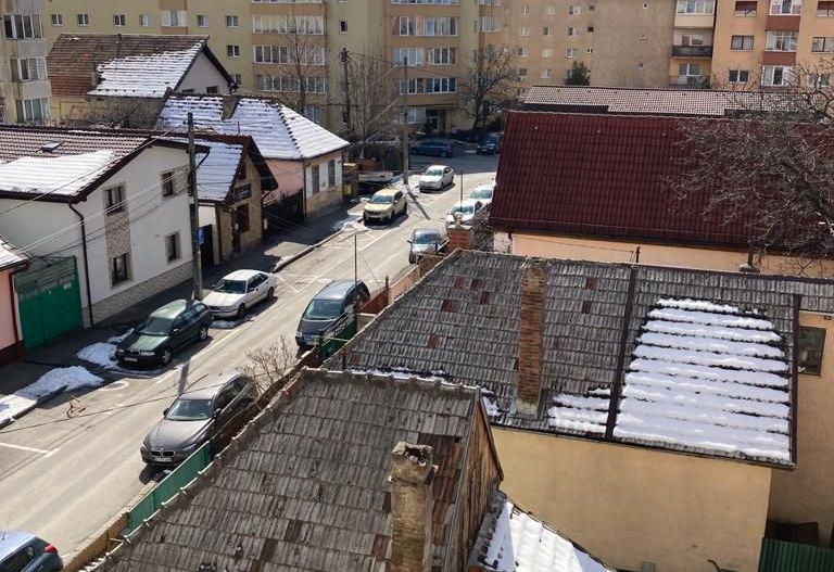 Cartierul Astra, casa batraneasca cu 166mp teren, 83000 euro - Poză 6