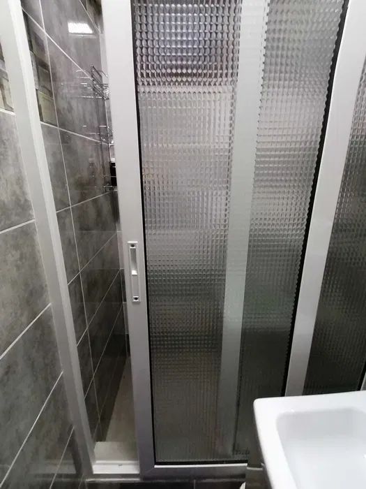 Apartament 2 semi, Micro 18, mobilat de lux,parter - Poză 5