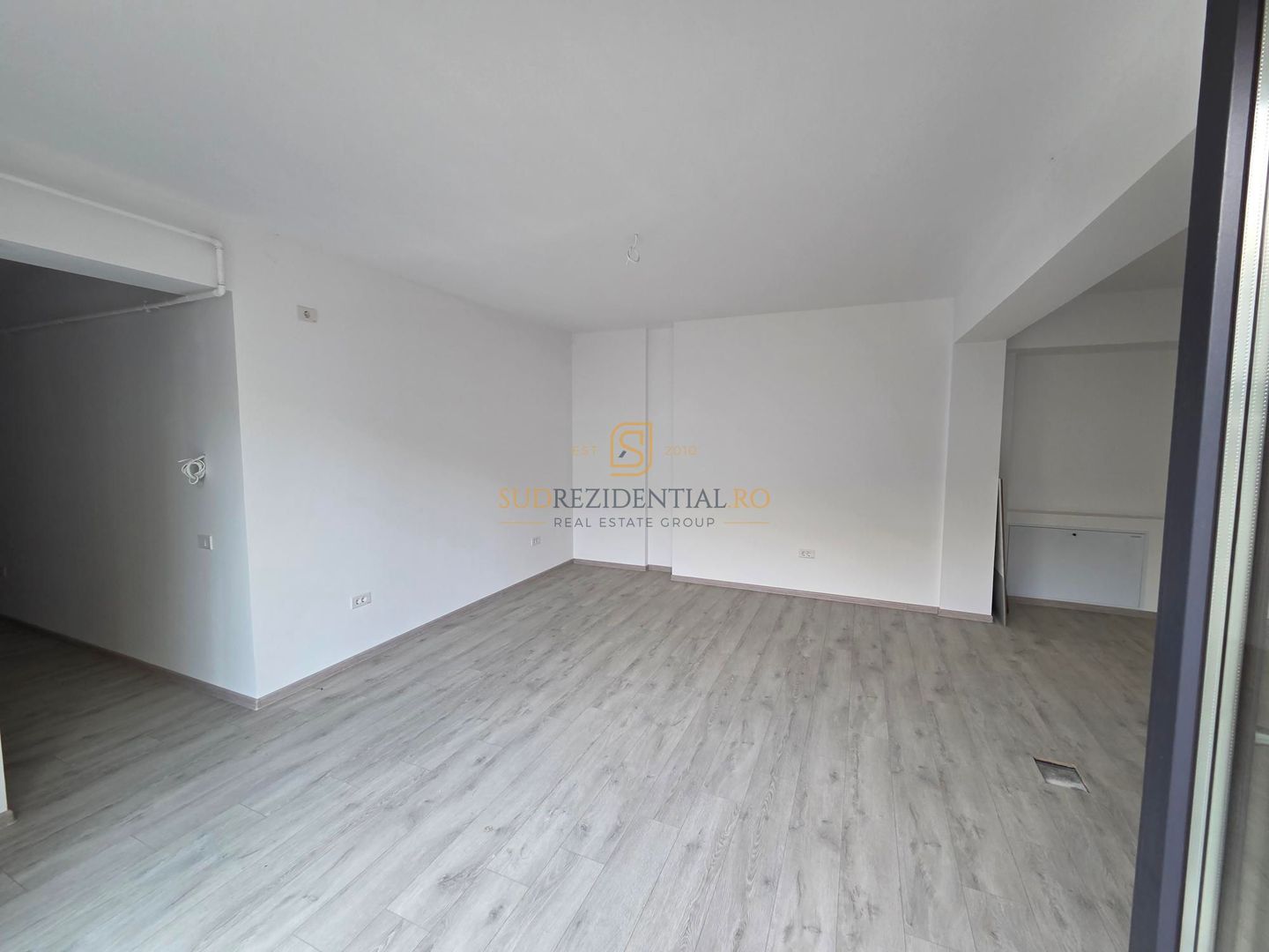 Apartament 2 camere cu curte proprie de 74,5 mp – Apărătorii Patriei - Poză 8