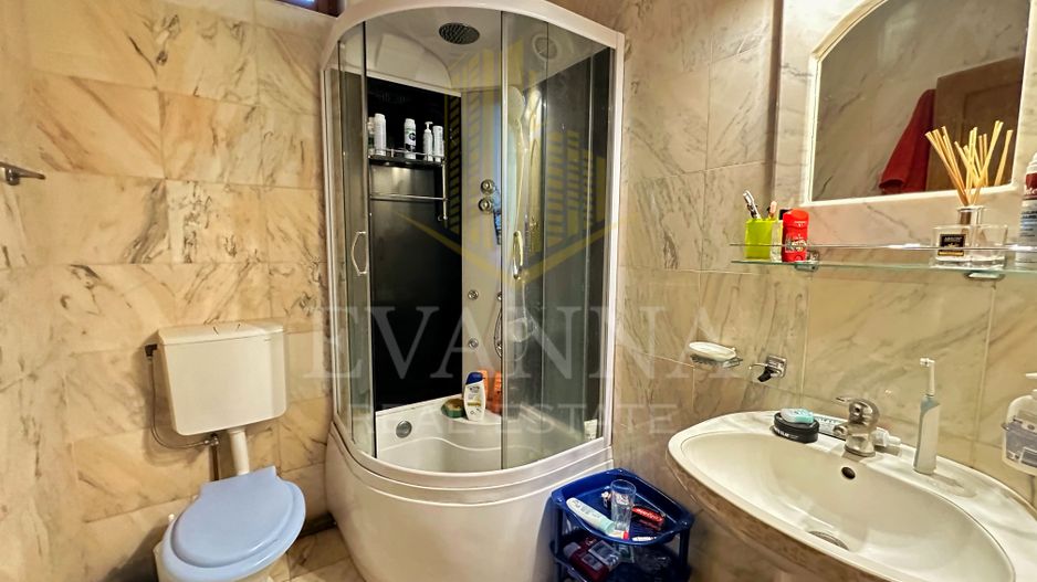 Strada Grigore Ureche / Casa de vanzare - Poză 14