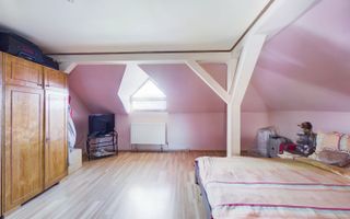 Vilă cu 6 camere în zona Alfa - Poză 12