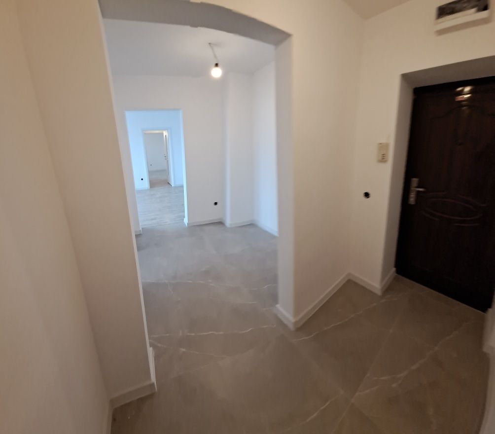 Vanzare apartament 2 camere - Poză 7