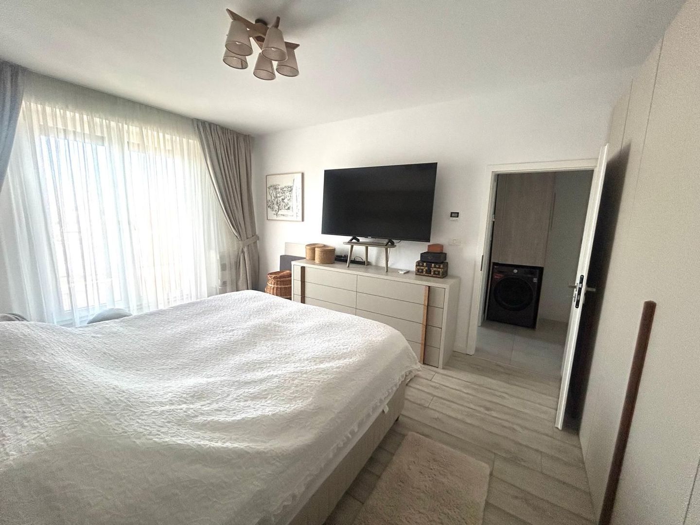 Penthouse exclusivist | Terasă 31 mp | 2 dormitoare | 2 băi | 2 parcări - Poză 13