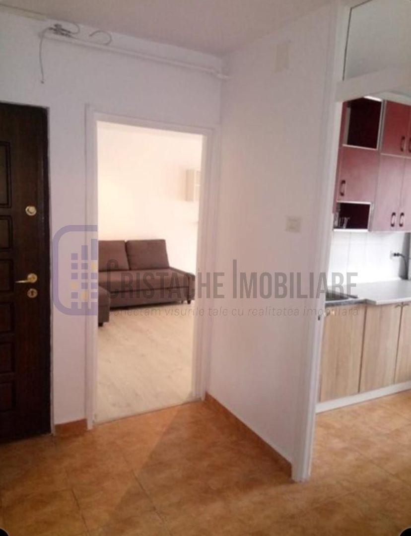 Apartament 2 camere decomandat, centrala proprie, an 1986 - Poză 7