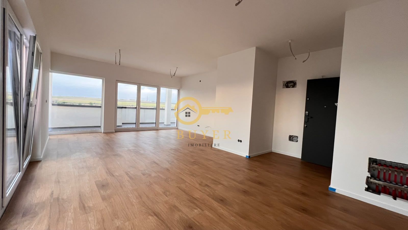 Penthouse superb finisat la CHEIE- Terasa 60mp- vedere panoramica - Poză 2