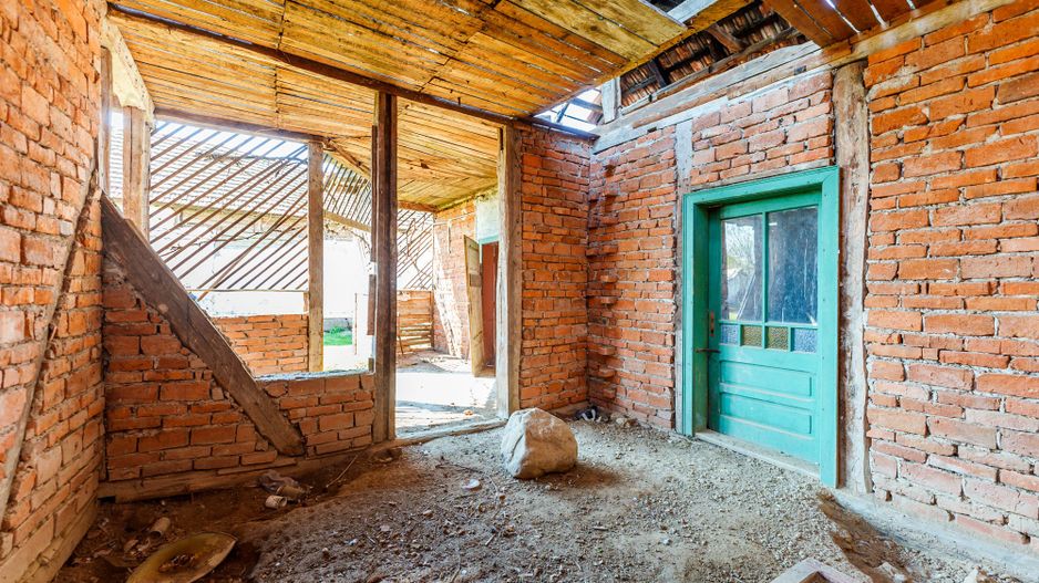 Casă la roșu în Comuna Bocsig, Arad - Poză 4
