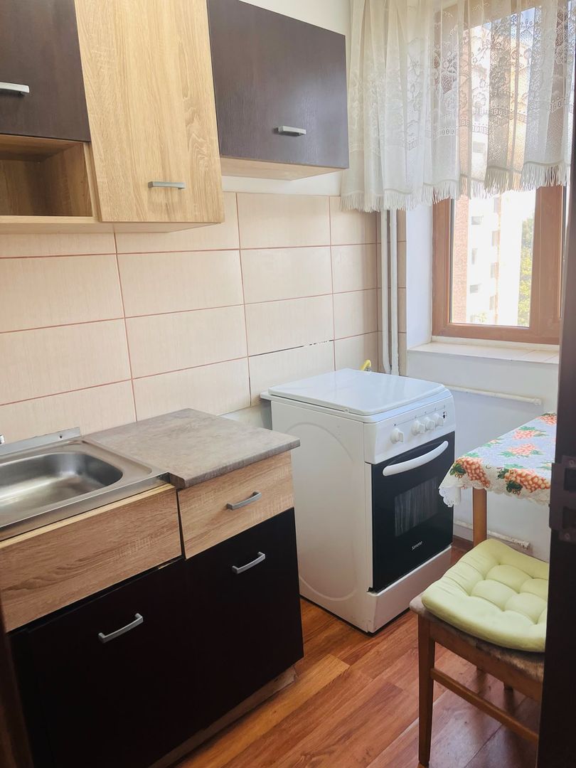 Garsoniera practica, locatie excelenta | Piata Baba Novac - Brazda - Poză 4