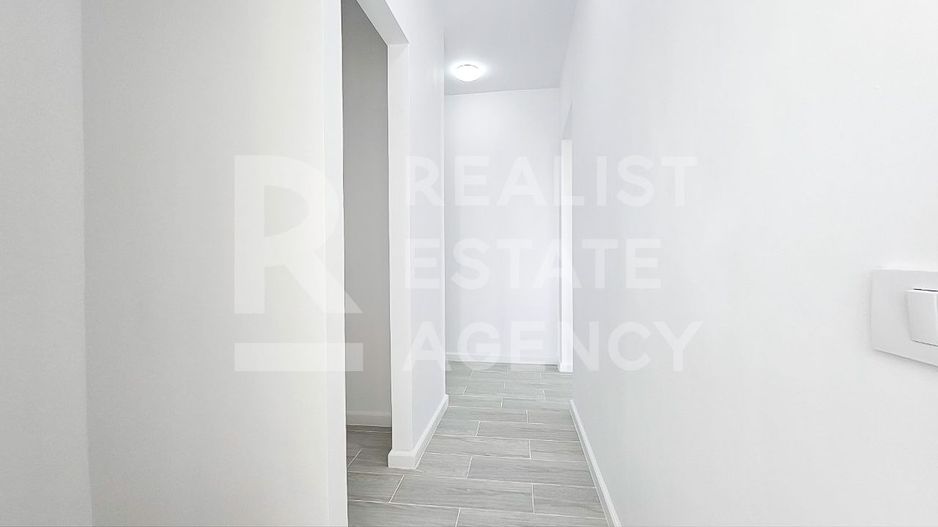 Vânzare, apartament cu 2 camere în zona Drumul Taberei - Poză 5