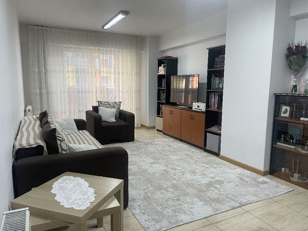 Inchiriere 3 camere Hercesa Vivenda cu Loc de parcare in subteran - Poză 1